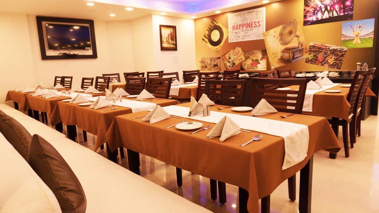 Hotel Max Inn Bhāgalpur Kültér fotó