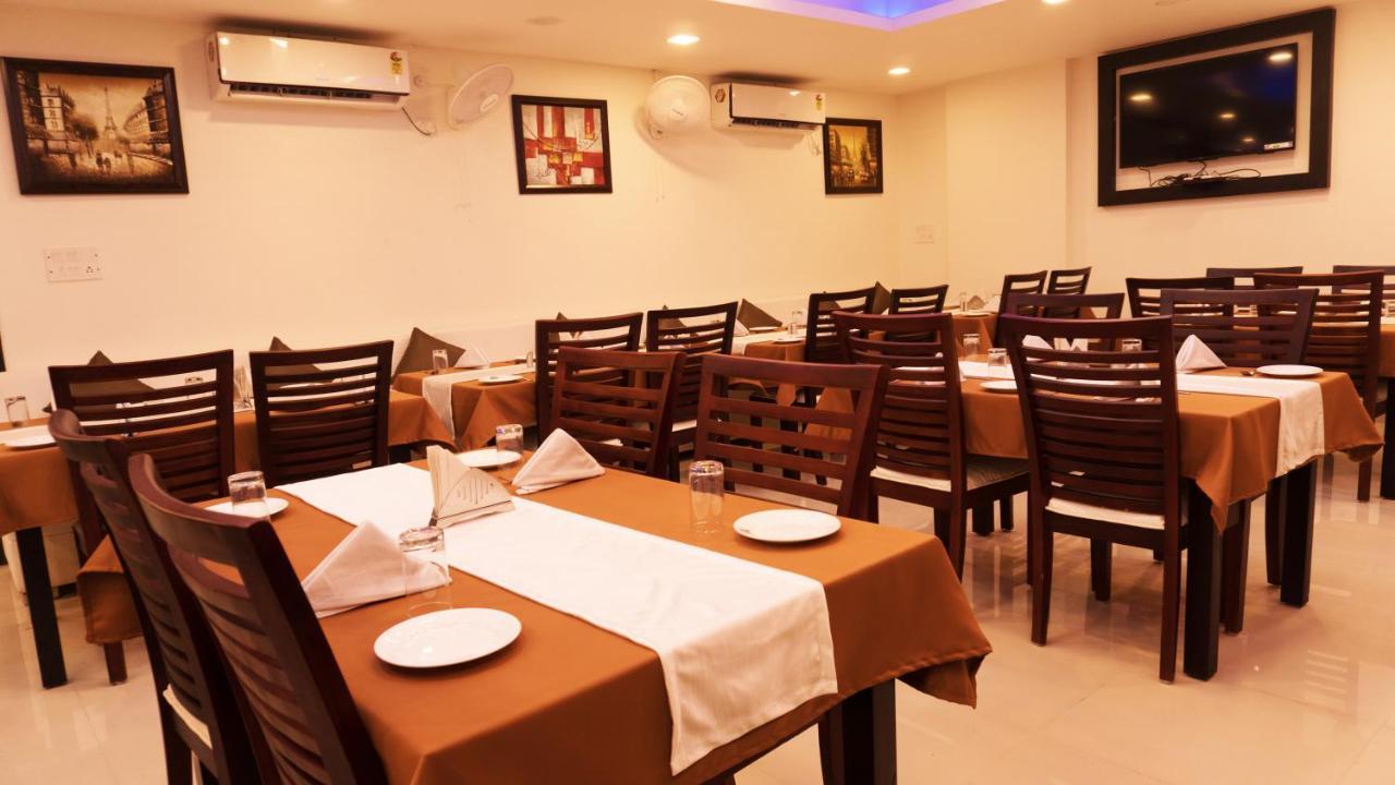 Hotel Max Inn Bhāgalpur Kültér fotó